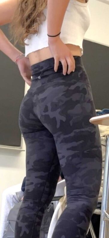 Camo leggings creepshot teen