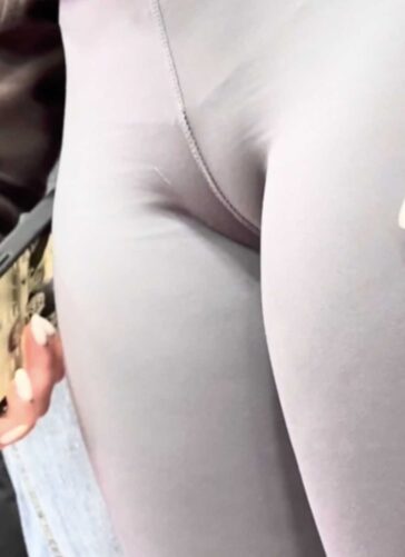 Close up cameltoe inspection