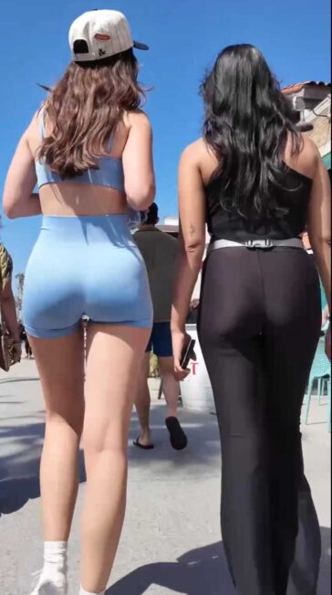 Leggings or shorts