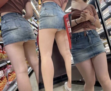 Upskirting hot friend